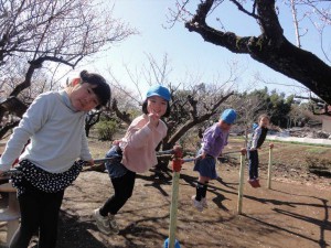 2021　3月3日　年長クラス　戸外遊び