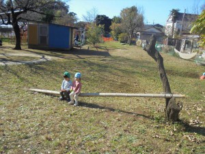 2022　12月10日　1歳めだか組　お兄さん、お姉さん、おともだち